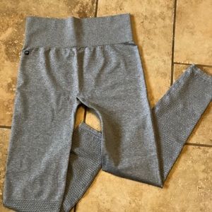 Gray athletic leggings